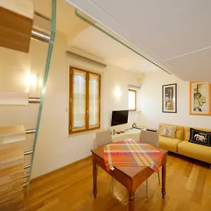Uptown - Sabrina's Cozy Appartamento