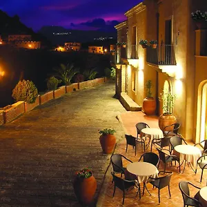 Borgo San Rocco מלון